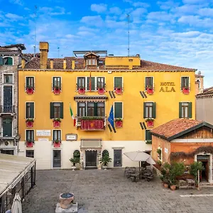 *** Hotel Unahotels Ala Venezia-adults 16 Italien