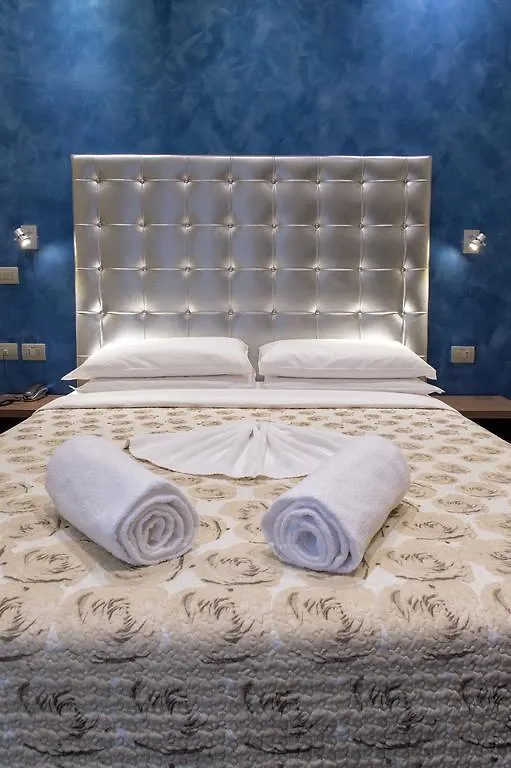 Hotel La Madonnina Milan Italy