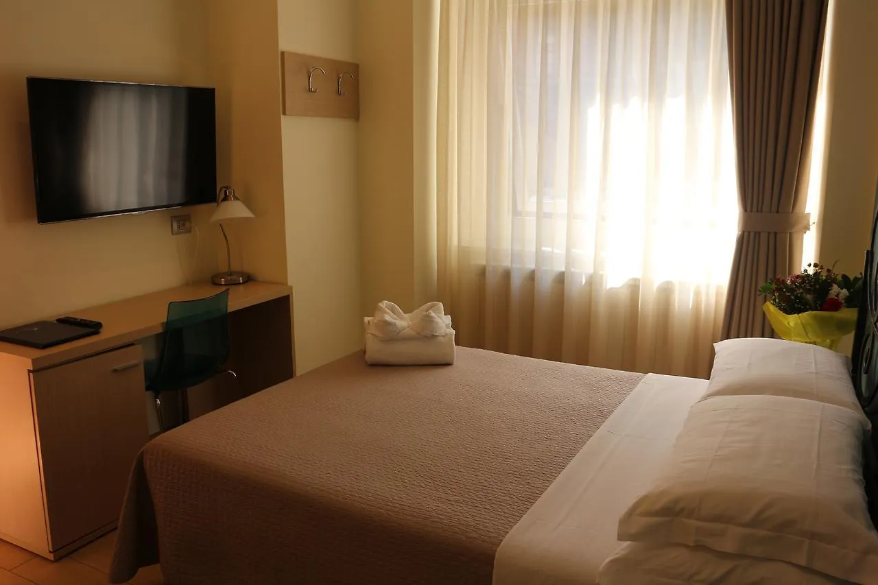 Hotel La Madonnina Milan